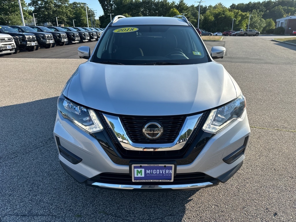 Used 2018 Nissan Rogue SV with VIN 5N1AT2MV8JC833926 for sale in Portsmouth, NH