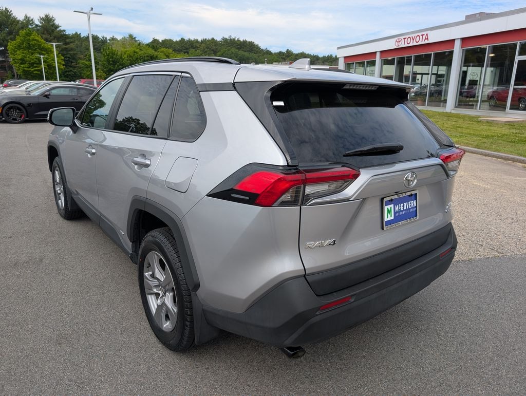 Used 2025 Toyota RAV4 Hybrid XLE SUV