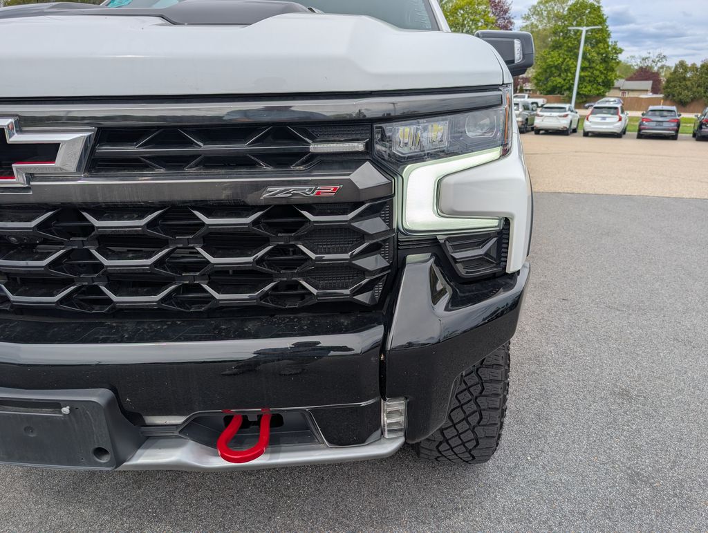 2024 Chevrolet Silverado 1500 ZR2 - Photo 11