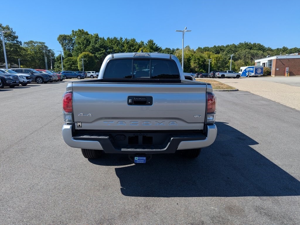 2023 Toyota Tacoma SR photo 4