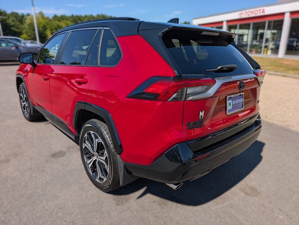 2021 Toyota RAV4 Prime XSE photo 3