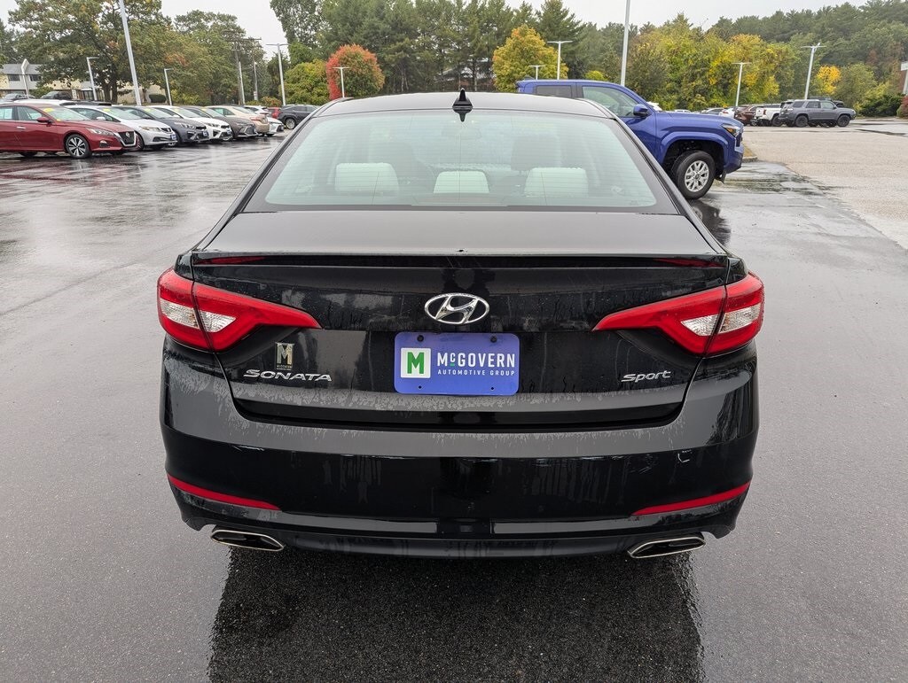 2017 Hyundai Sonata Sport Limited 2.0T photo 4