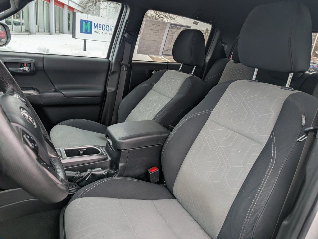 2023 Toyota Tacoma TRD Sport - Photo 17