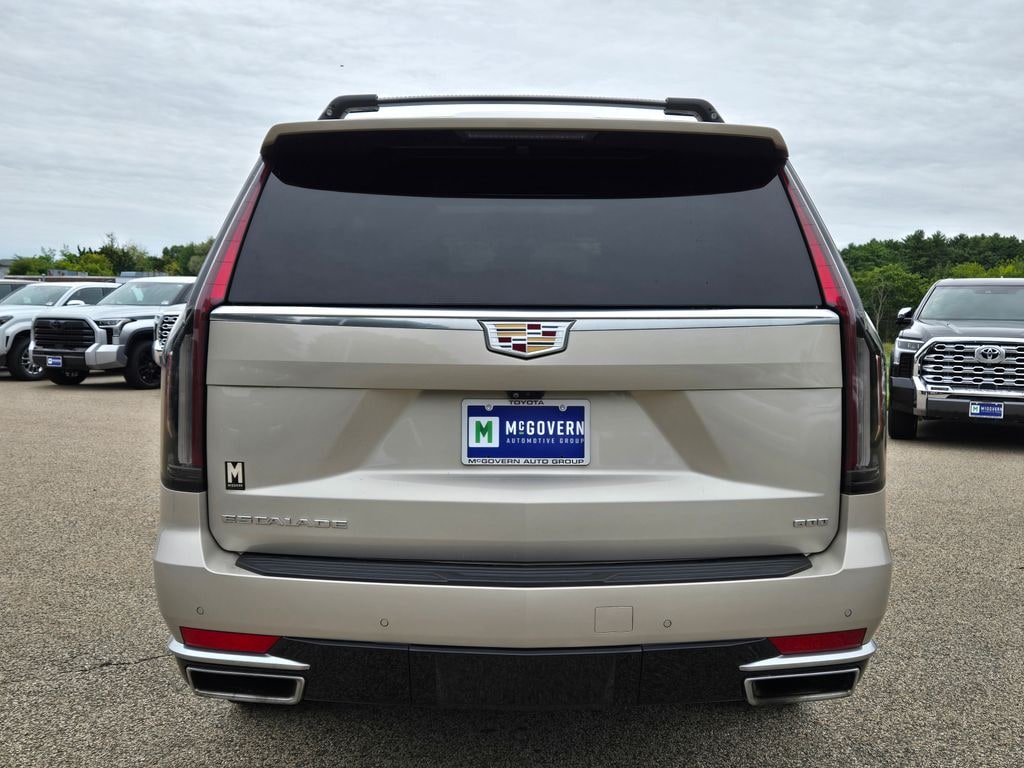 Used 2022 Cadillac Escalade ESV Premium SUV