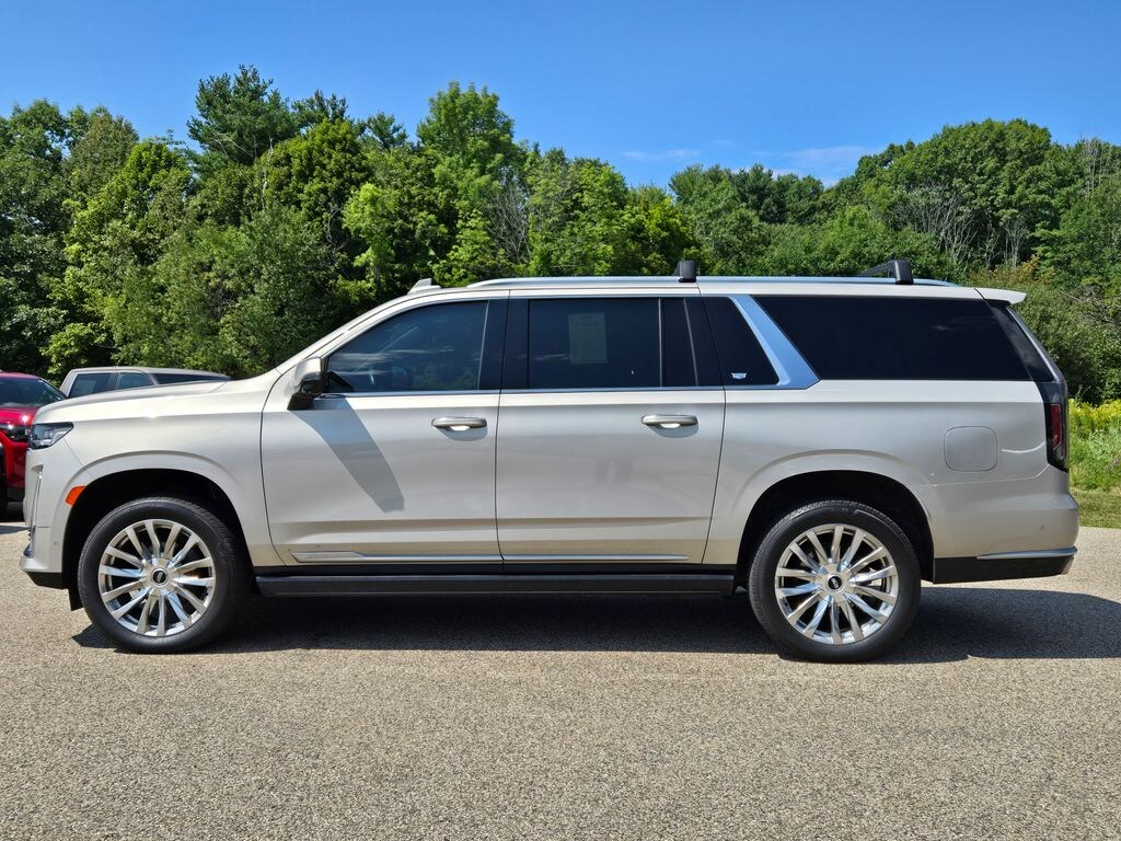 Used 2022 Cadillac Escalade ESV Premium SUV