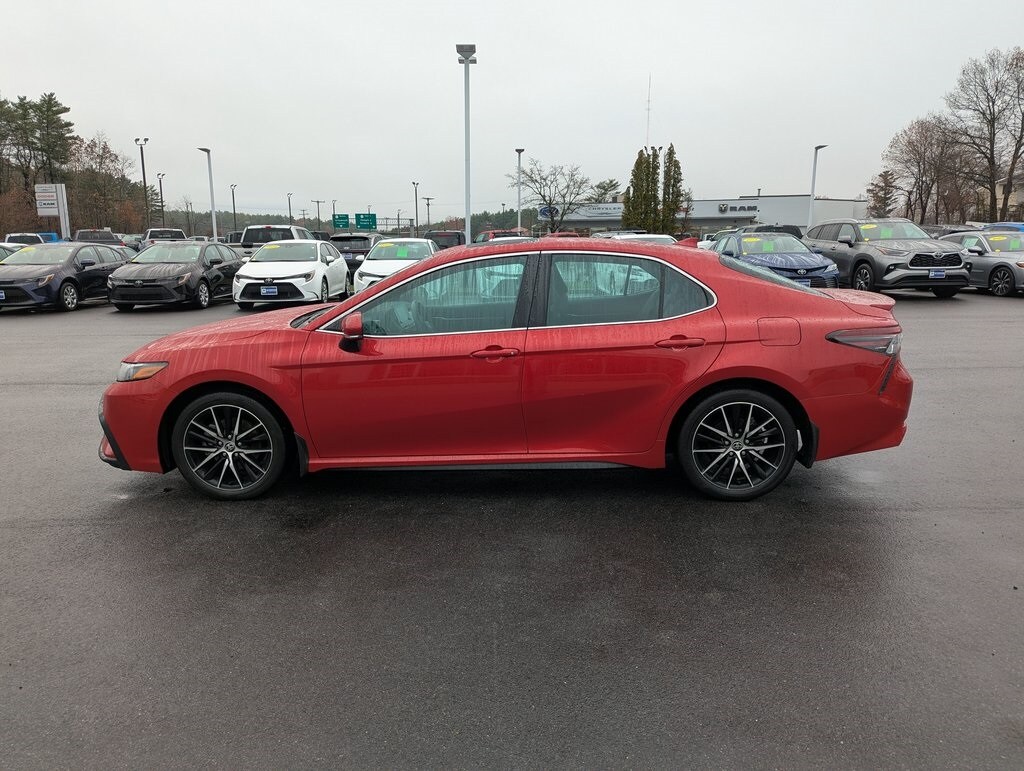 2023 Toyota Camry SE photo 2