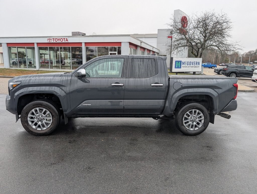 2024 Toyota Tacoma Limited photo 2