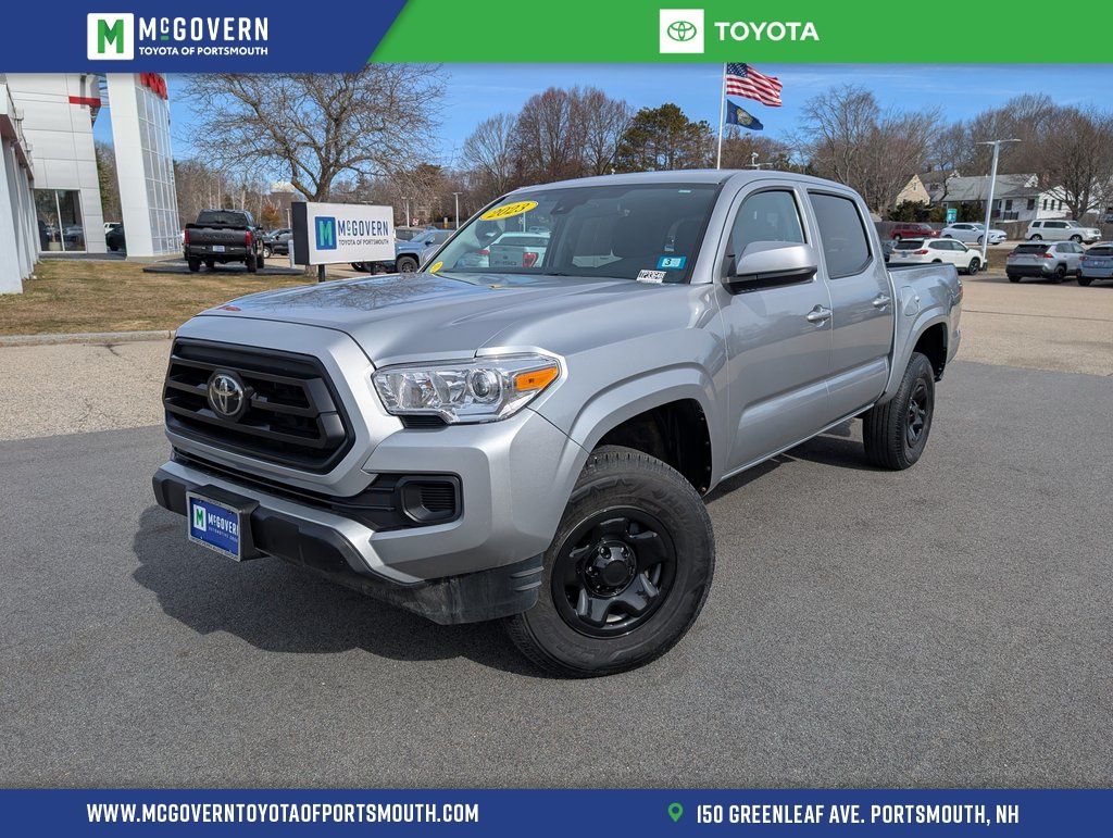 2023 Toyota Tacoma SR Double Cab 4WD V6 Auto Short Bed's photo