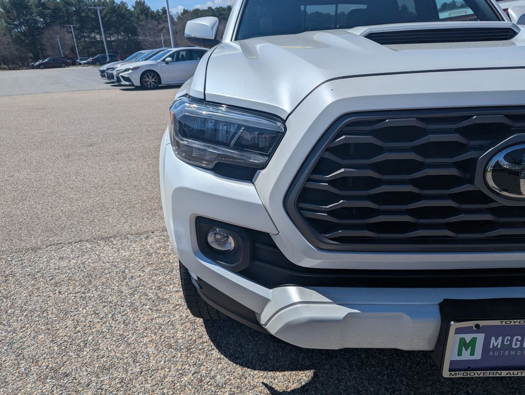 2023 Toyota Tacoma TRD Sport - Photo 10