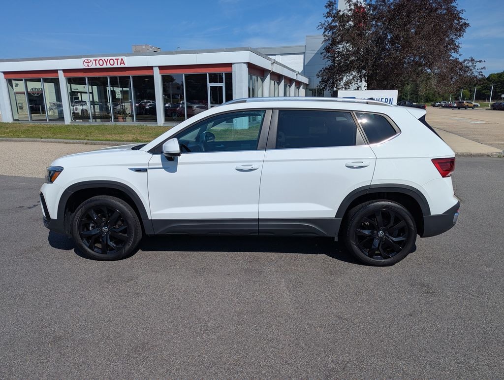 Used 2023 Volkswagen Taos 1.5T SE SUV