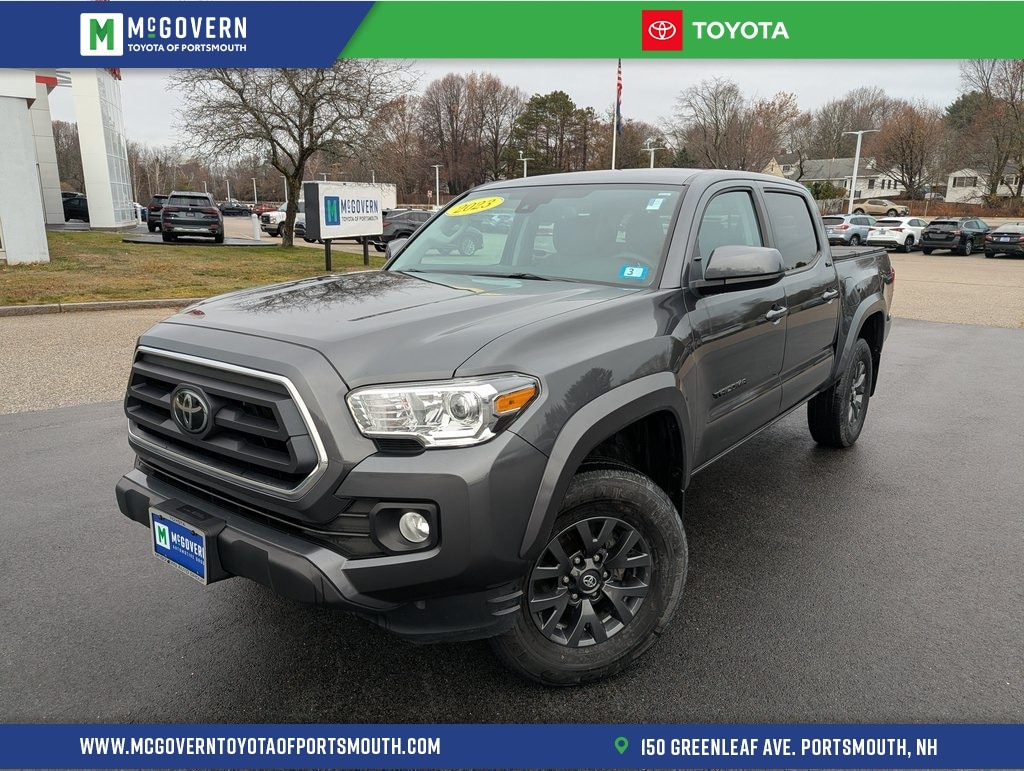 2023 Toyota Tacoma SR5's photo