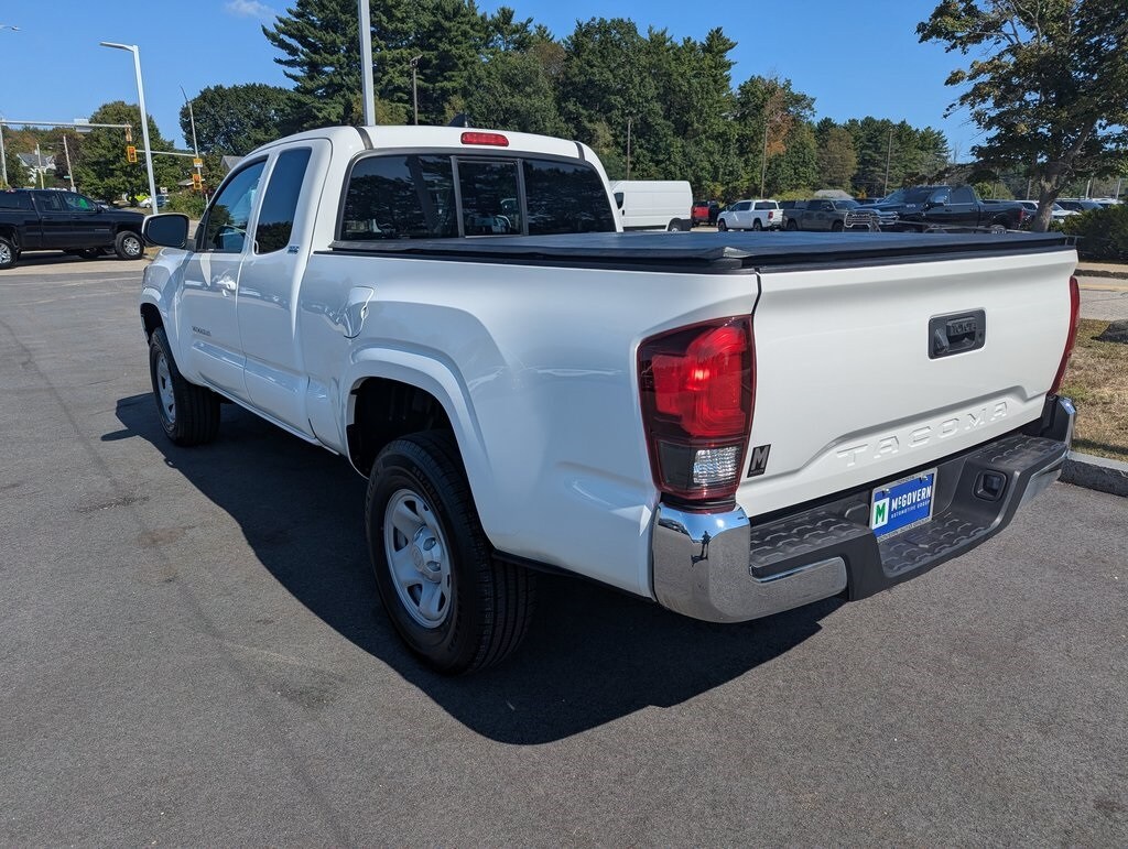 2023 Toyota Tacoma SR5 photo 3