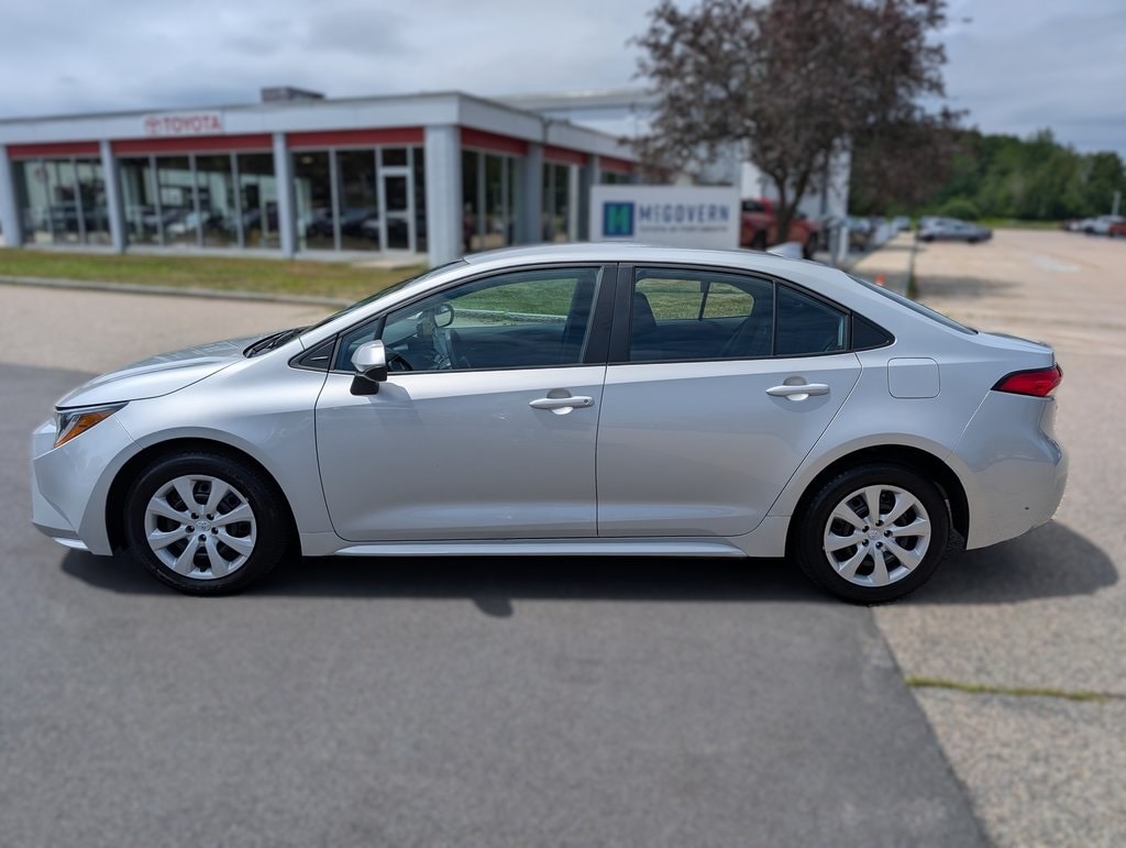 Used 2024 Toyota Corolla LE with VIN 5YFB4MDE3RP180474 for sale in Northfield, Minnesota