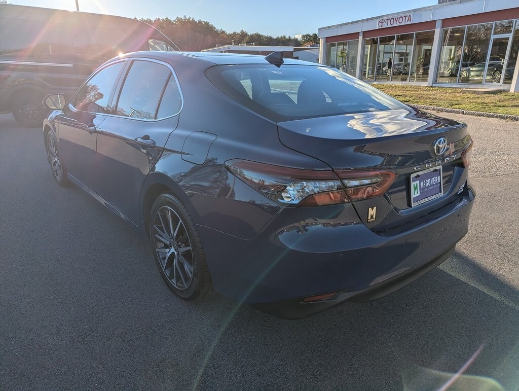 2023 Toyota Camry XLE photo 3