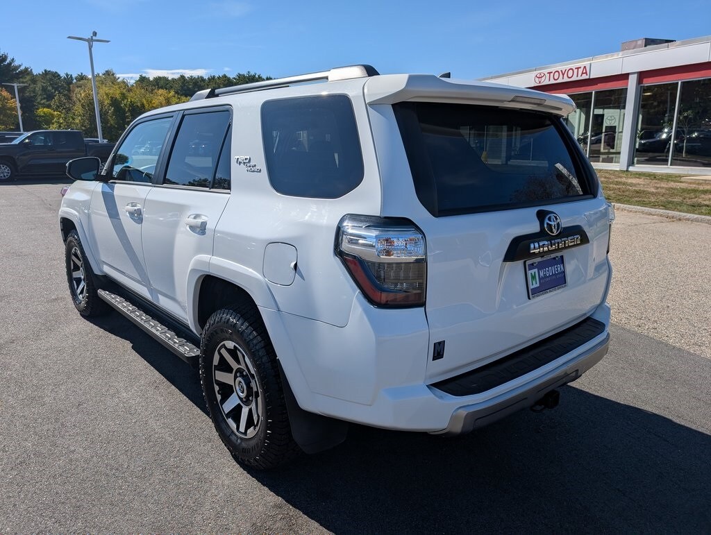 2024 Toyota 4Runner TRD Off-Road photo 3