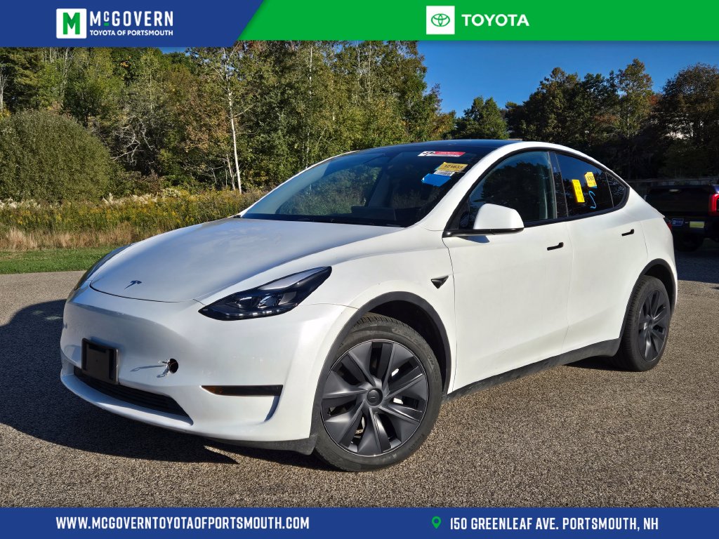 Used 2024 Tesla Model Y Long Range with VIN 7SAYGDEE3RA303086 for sale in Portsmouth, NH