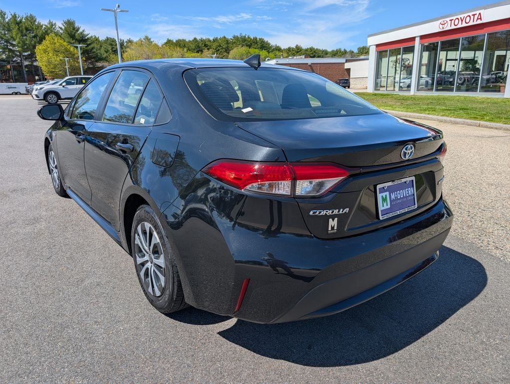 Used 2020 Toyota Corolla Hybrid LE Sedan