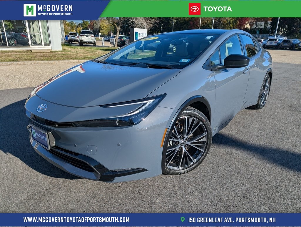 2025 Toyota Prius XLE's photo