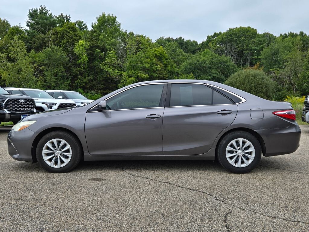 Used 2015 Toyota Camry LE Sedan