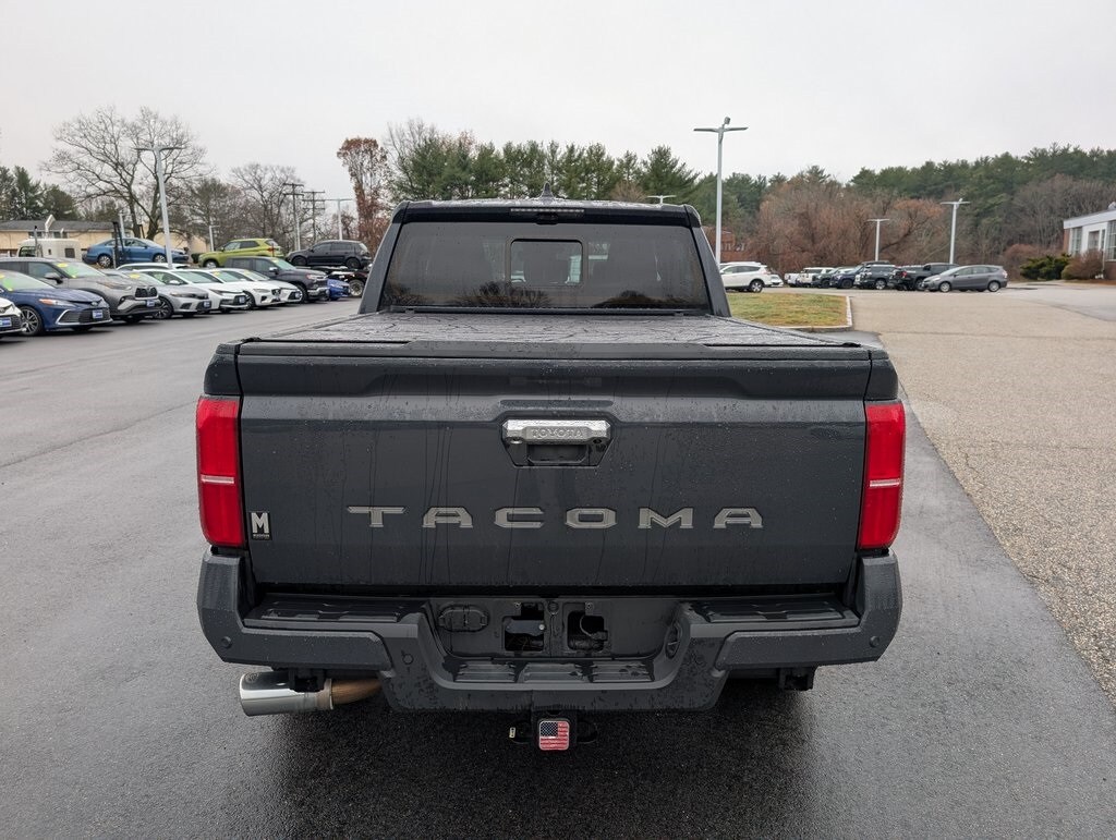 2024 Toyota Tacoma Limited photo 4
