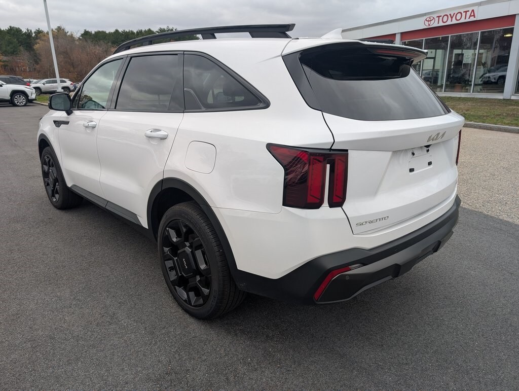 2024 Kia Sorento X-Line EX photo 3