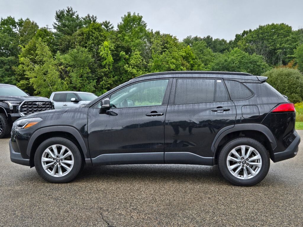 Used 2023 Toyota Corolla Cross LE SUV