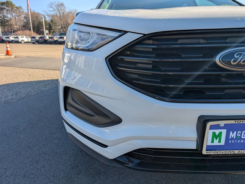 2022 Ford Edge SE - Photo 10