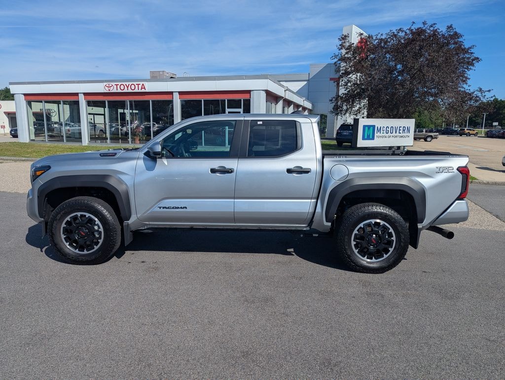 Used 2025 Toyota Tacoma Hybrid TRD Off Road Truck