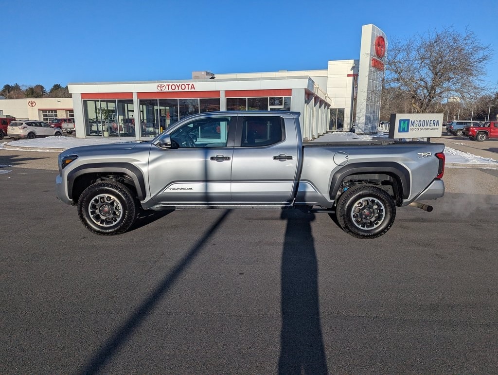 Used 2025 Toyota Tacoma TRD Off-Road Truck