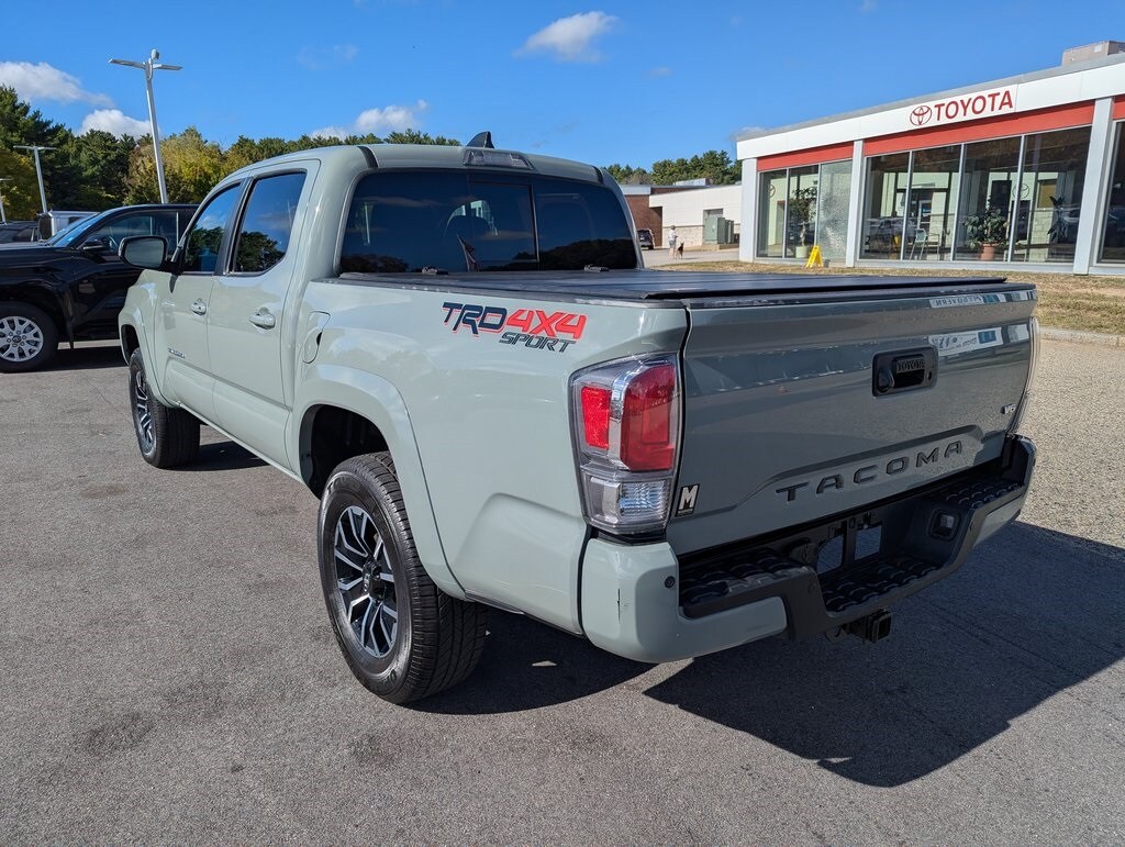2023 Toyota Tacoma TRD Sport photo 3