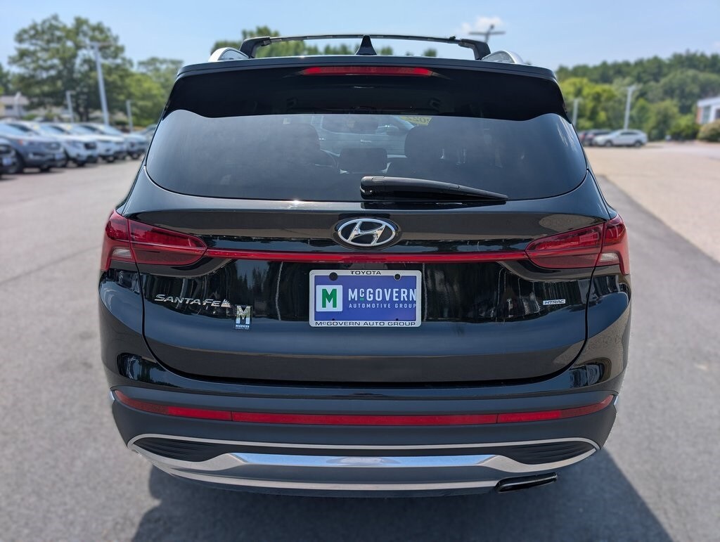 2022 Hyundai Santa Fe SEL photo 3