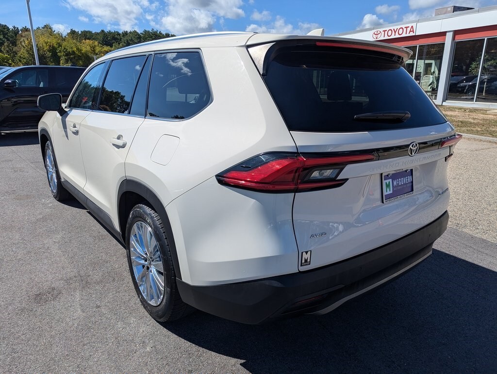 Used 2024 Toyota Grand Highlander Platinum SUV