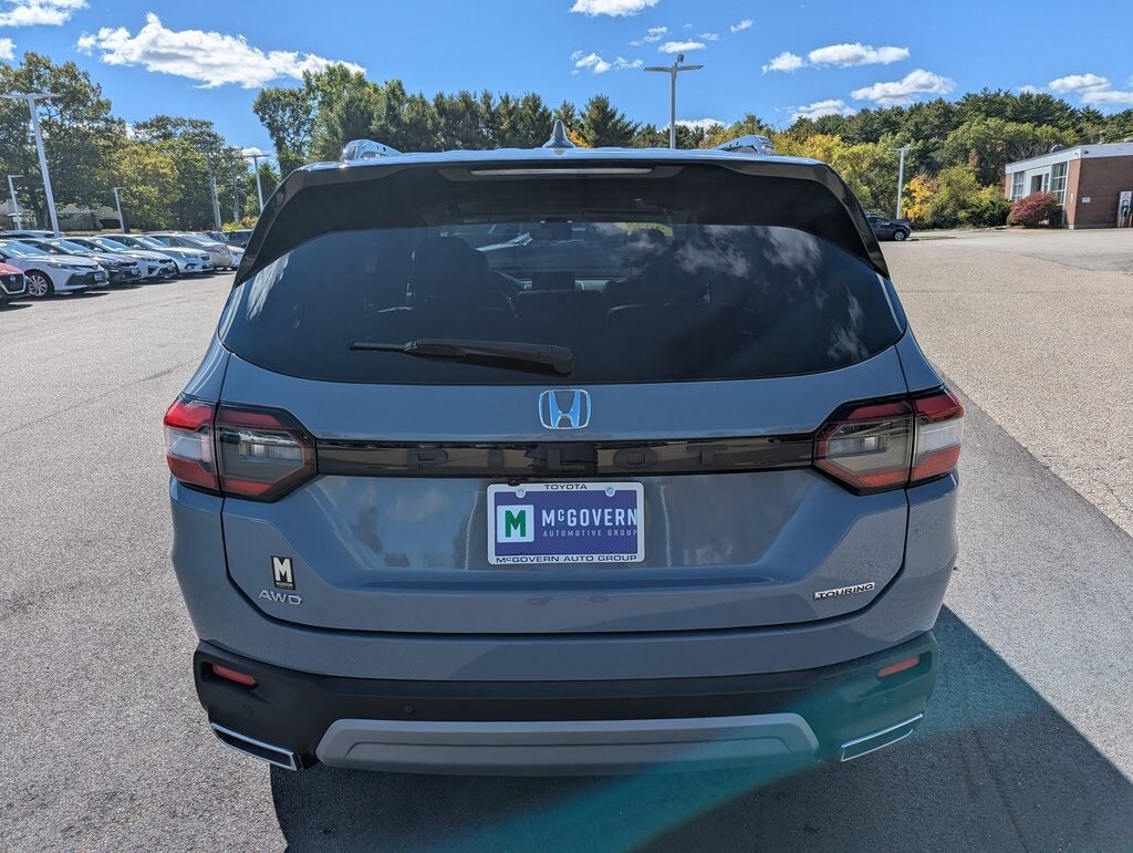 2023 Honda Pilot Touring photo 4