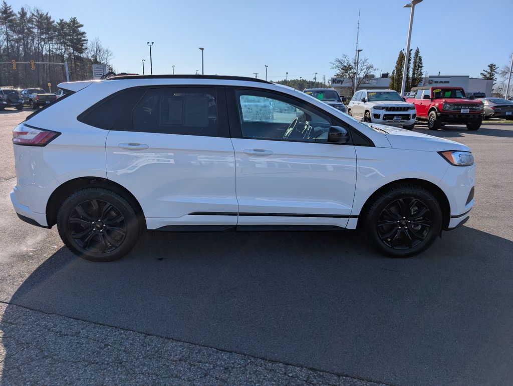 2022 Ford Edge SE - Photo 7