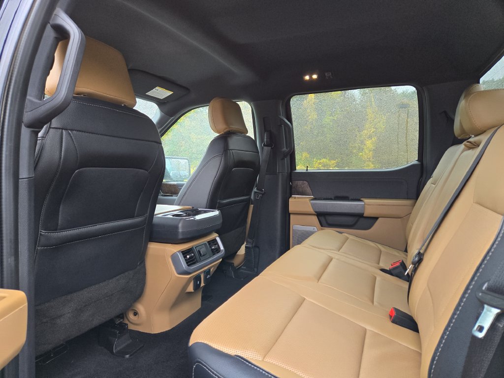 2023 Ford F-150 Lariat - Photo 14