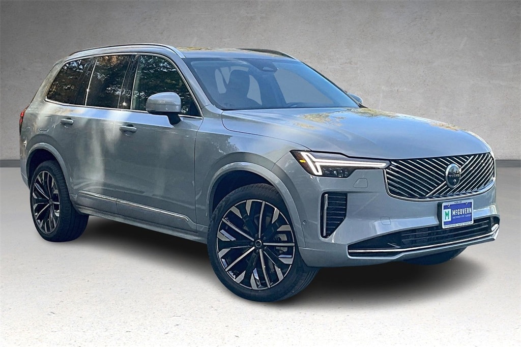 New 2026 Volvo XC90 B6 Plus 7-Seater SUV