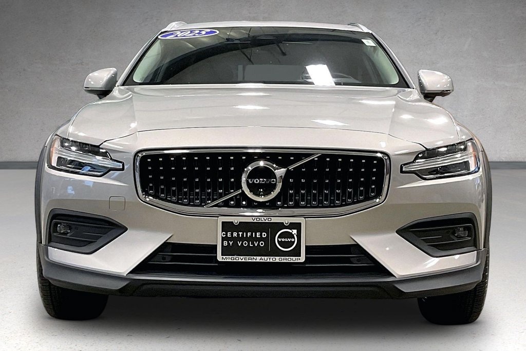 Certified 2025 Volvo V60 Cross Country B5 Plus Wagon