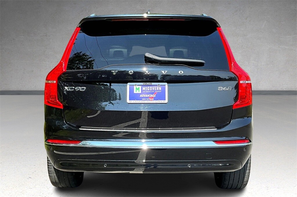 2023 Volvo XC90 Plus photo 4