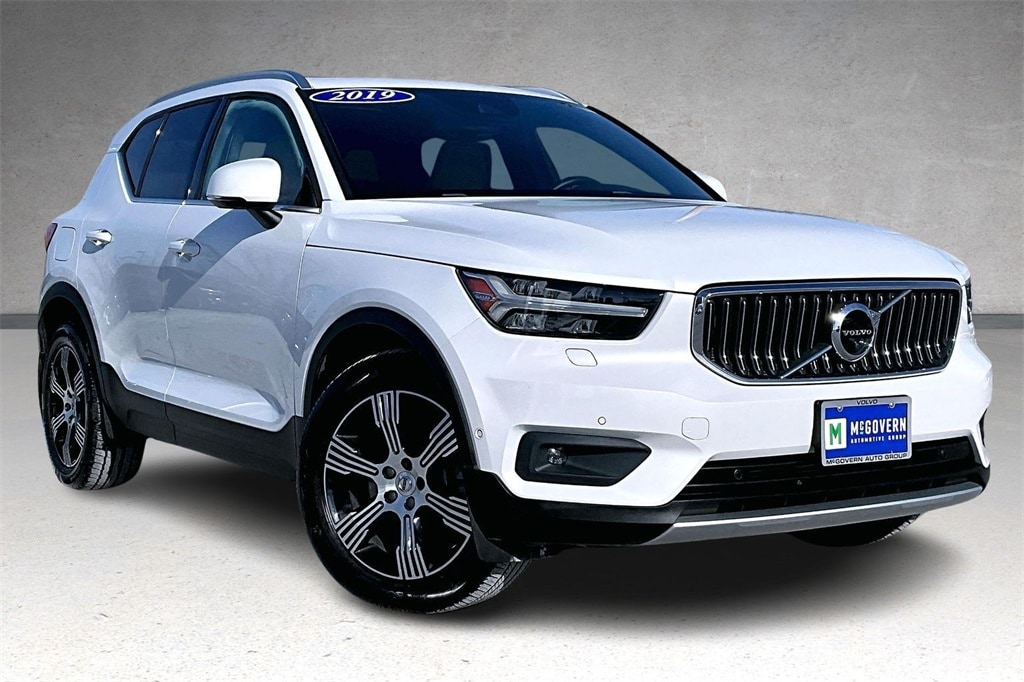 Used 2019 Volvo XC40 T5 Inscription SUV