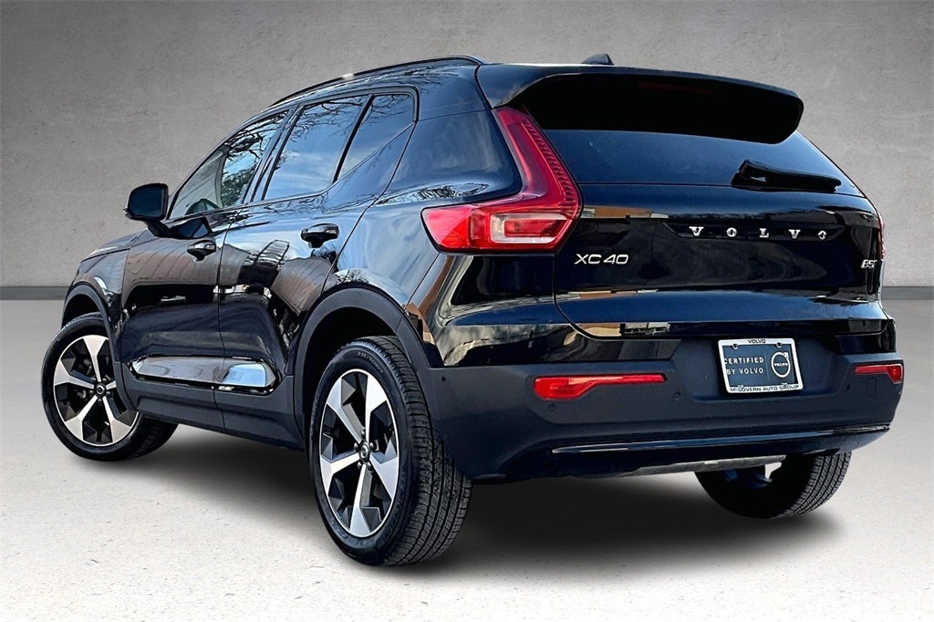 Used 2026 Volvo XC40 B5 Plus SUV