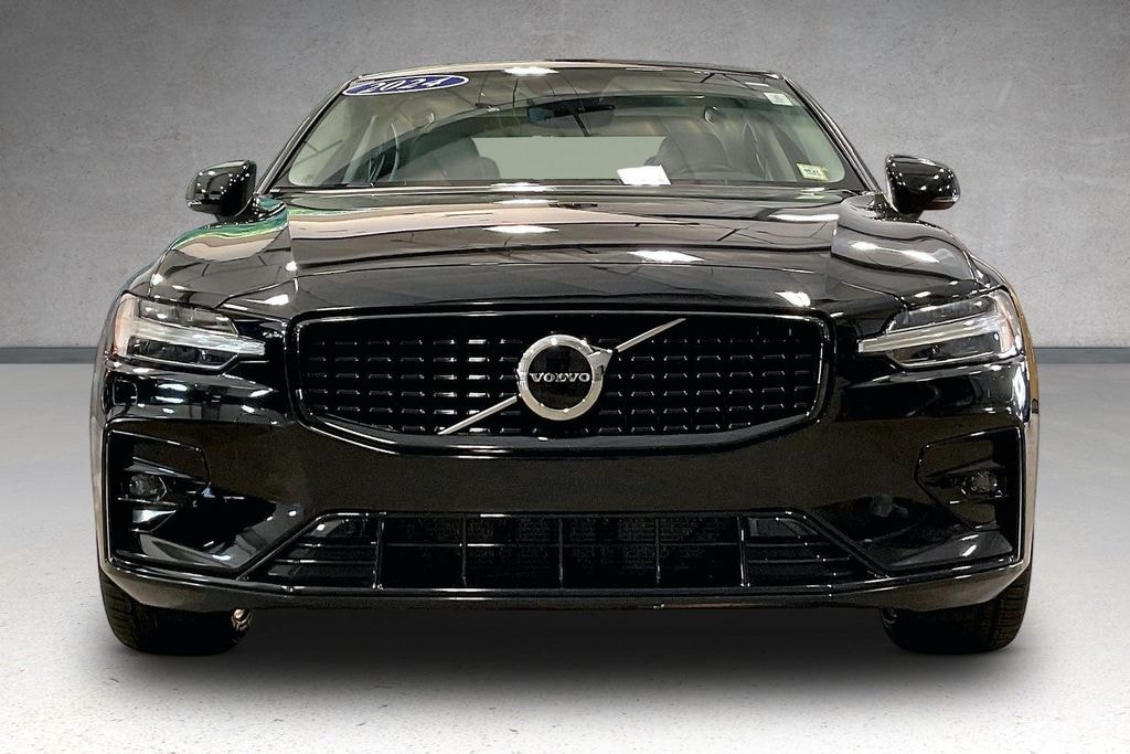 Used 2024 Volvo S60 B5 Core Dark Theme Sedan