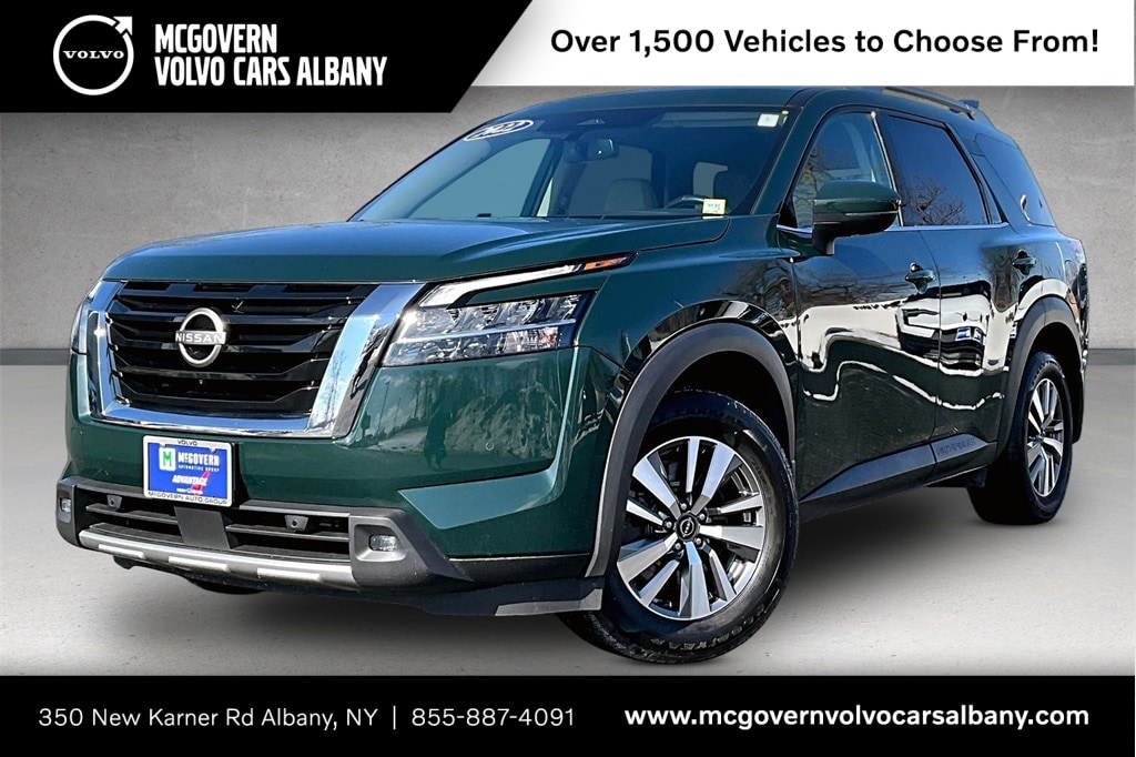 2022 Nissan Pathfinder SL