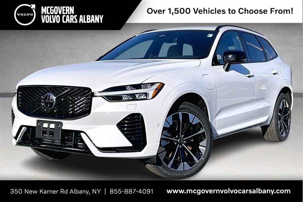 2026 Volvo XC60 Plus's photo