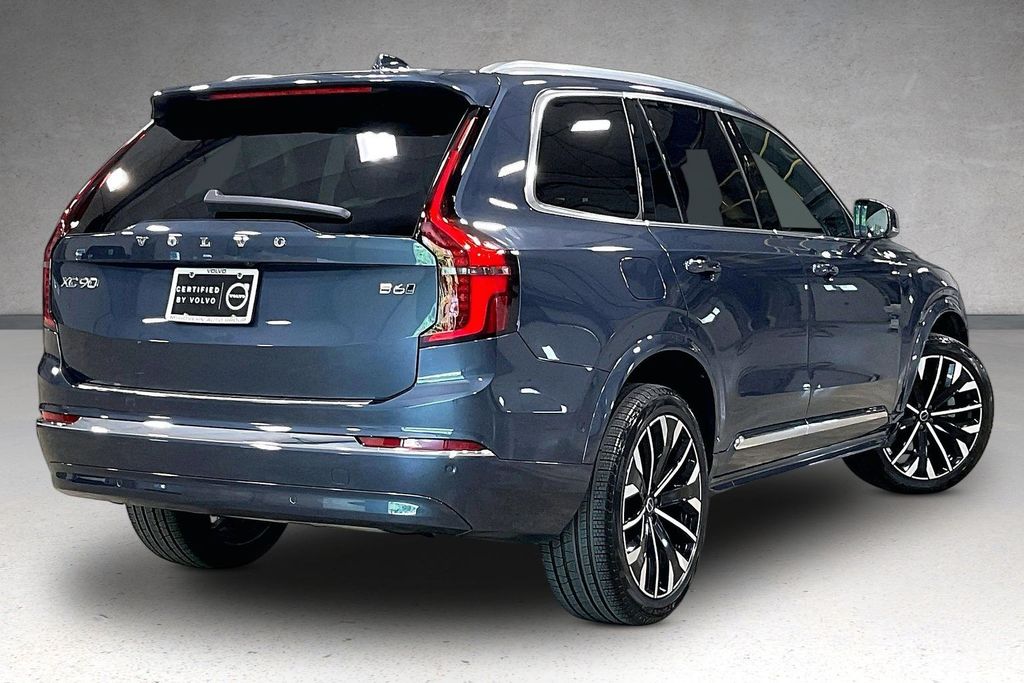 2026 Volvo XC90 Plus - Photo 7