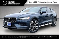 2026 Volvo V60 Cross Country B5 Ultra AWD Wagon