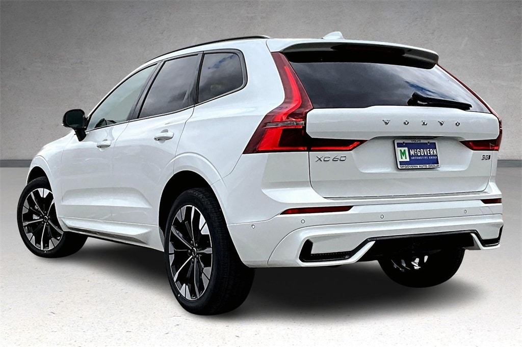 New 2026 Volvo XC60 B5 Plus SUV