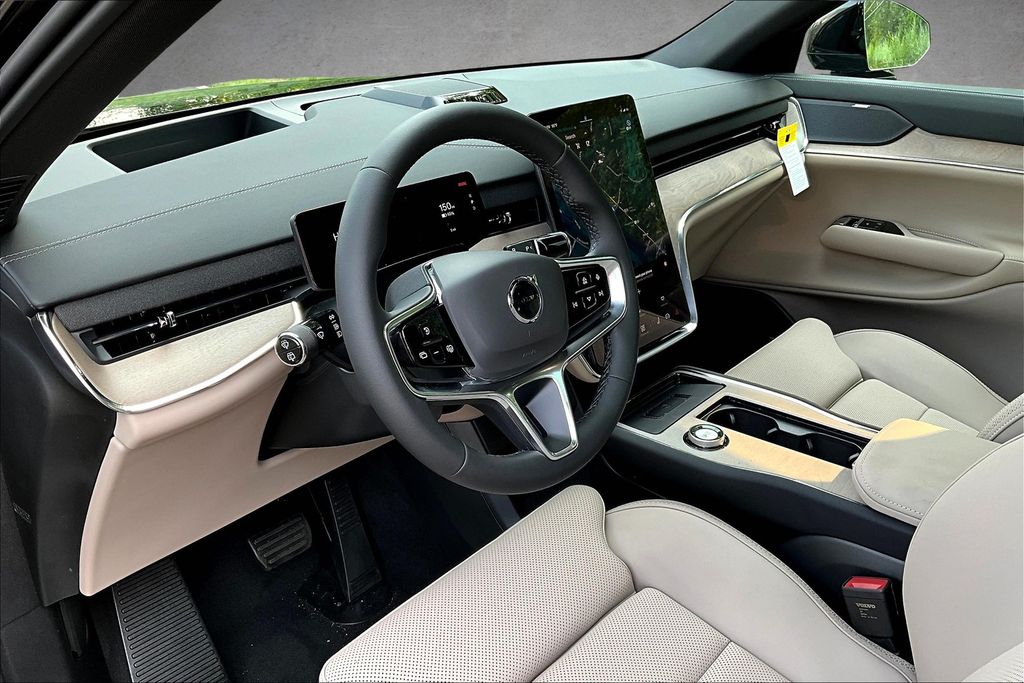 2025 Volvo EX90 Plus - Photo 7