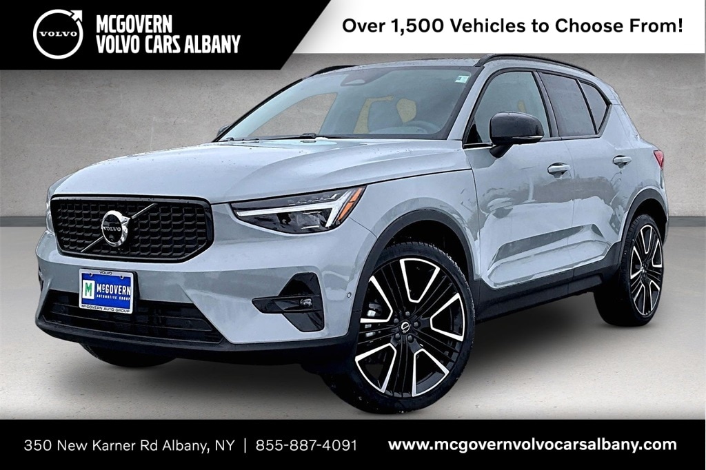New 2026 Volvo XC40 B5 Ultra SUV