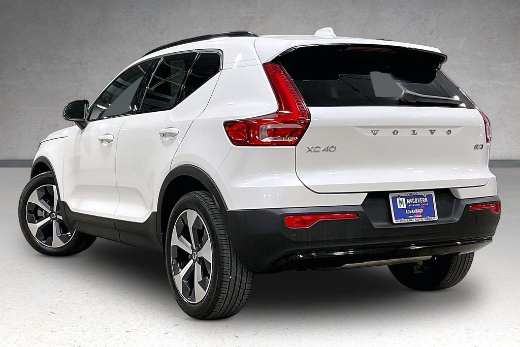 Certified 2023 Volvo XC40 B5 Plus Dark Theme SUV