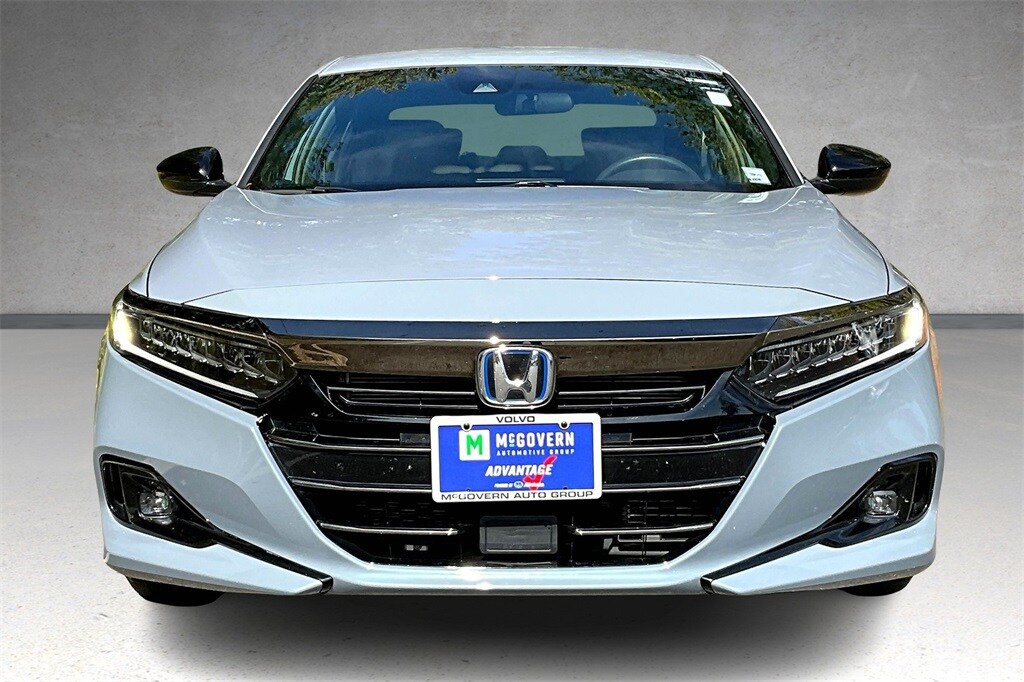 2022 Honda Accord Hybrid Sport photo 2